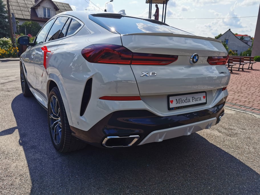 Białe, najnowsze Bmw x6 g06 2021