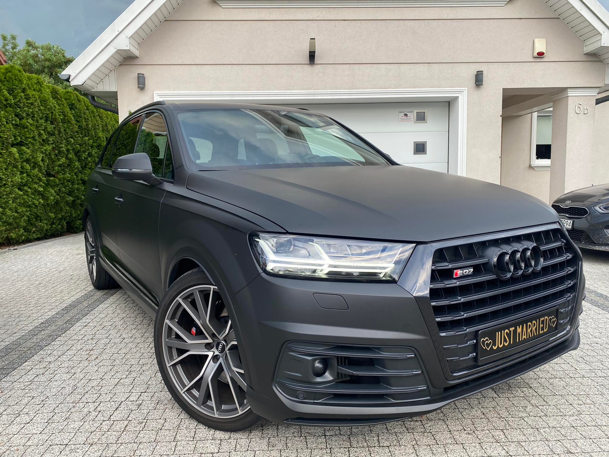 Czarny, matowy BANDYTA Audi SQ7 4.0 v8 435km ! Ogromne auto ze sportowym charatkerem !