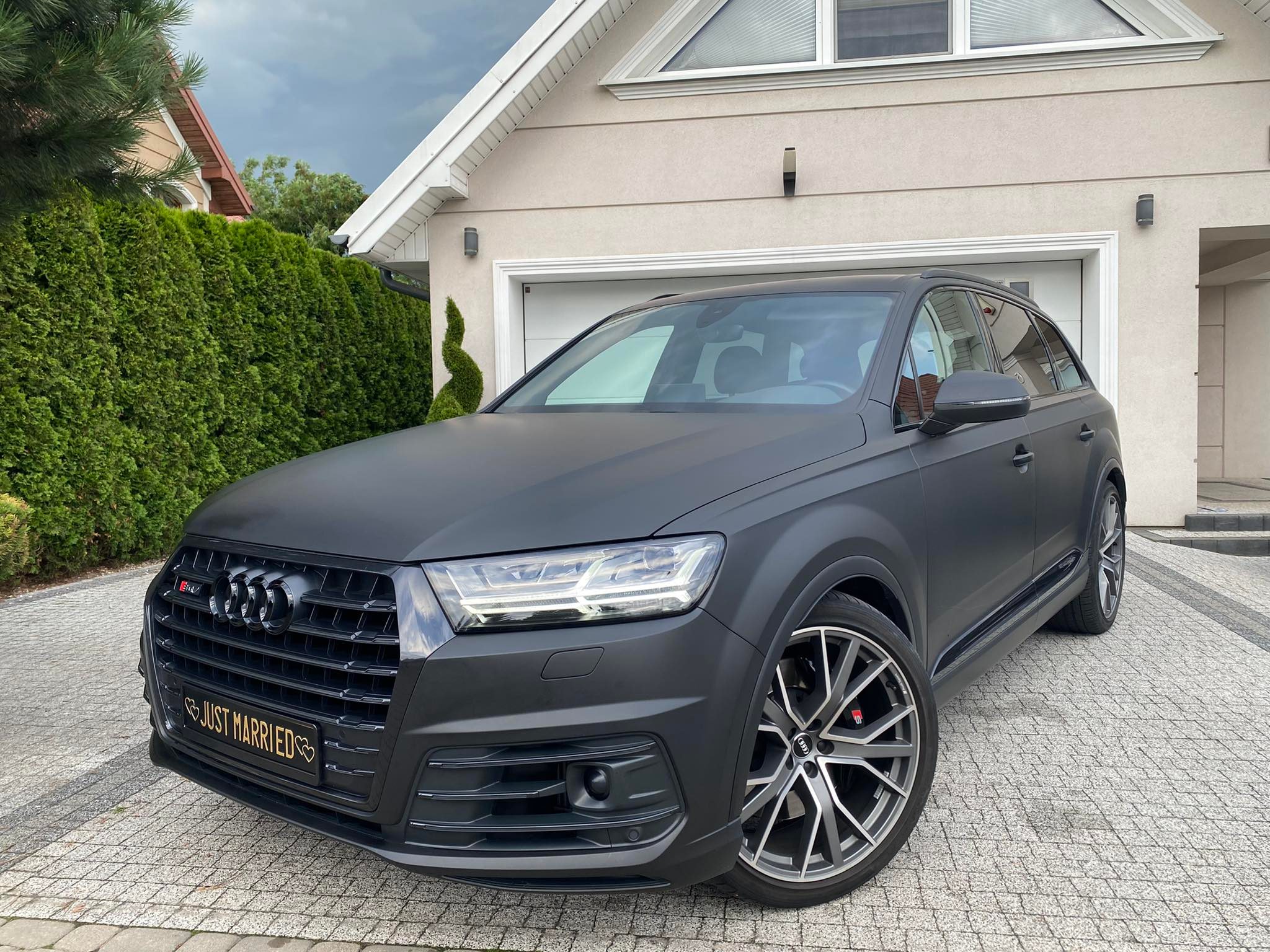 Czarny, matowy BANDYTA Audi SQ7 4.0 v8 435km ! Ogromne auto ze sportowym charatkerem !