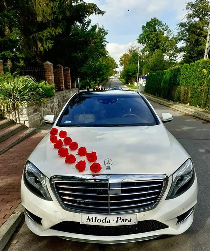 Lukusowy Mercedes klasy S550 Long v8 w222