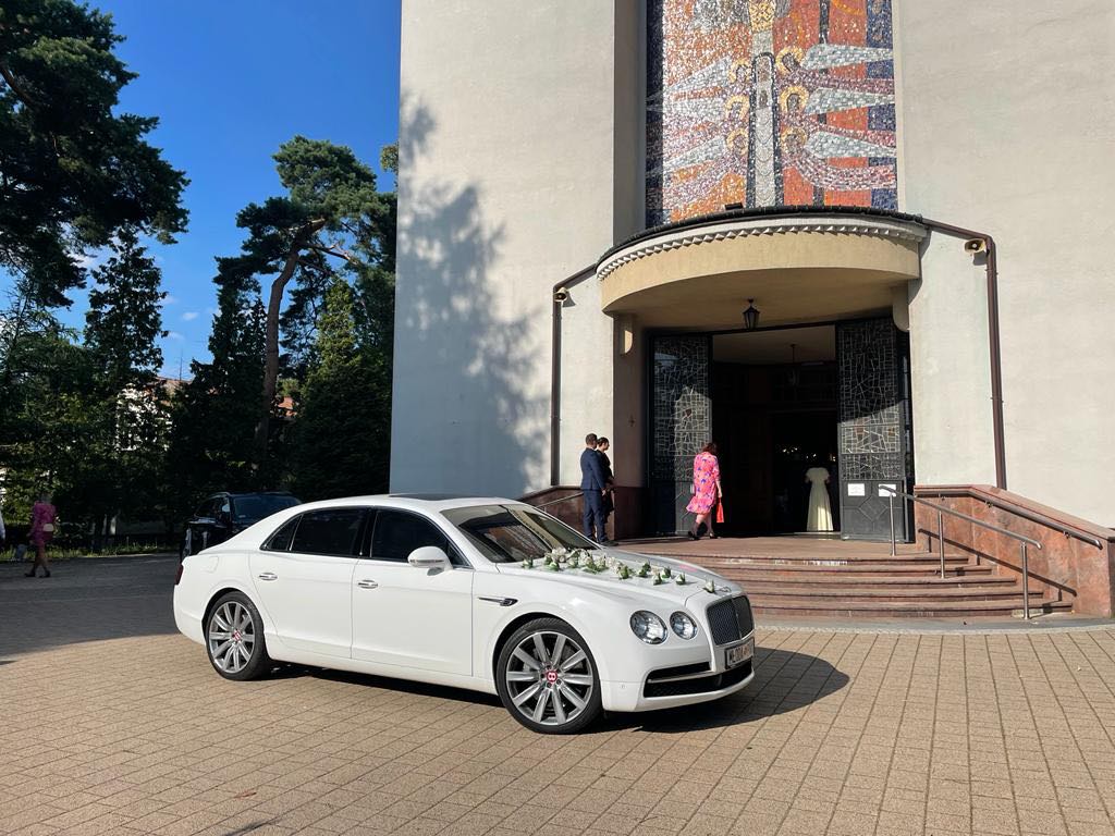 Biały Bentley Continental Flying Spur / jasne wnętrze / możliwość prowadzenia !