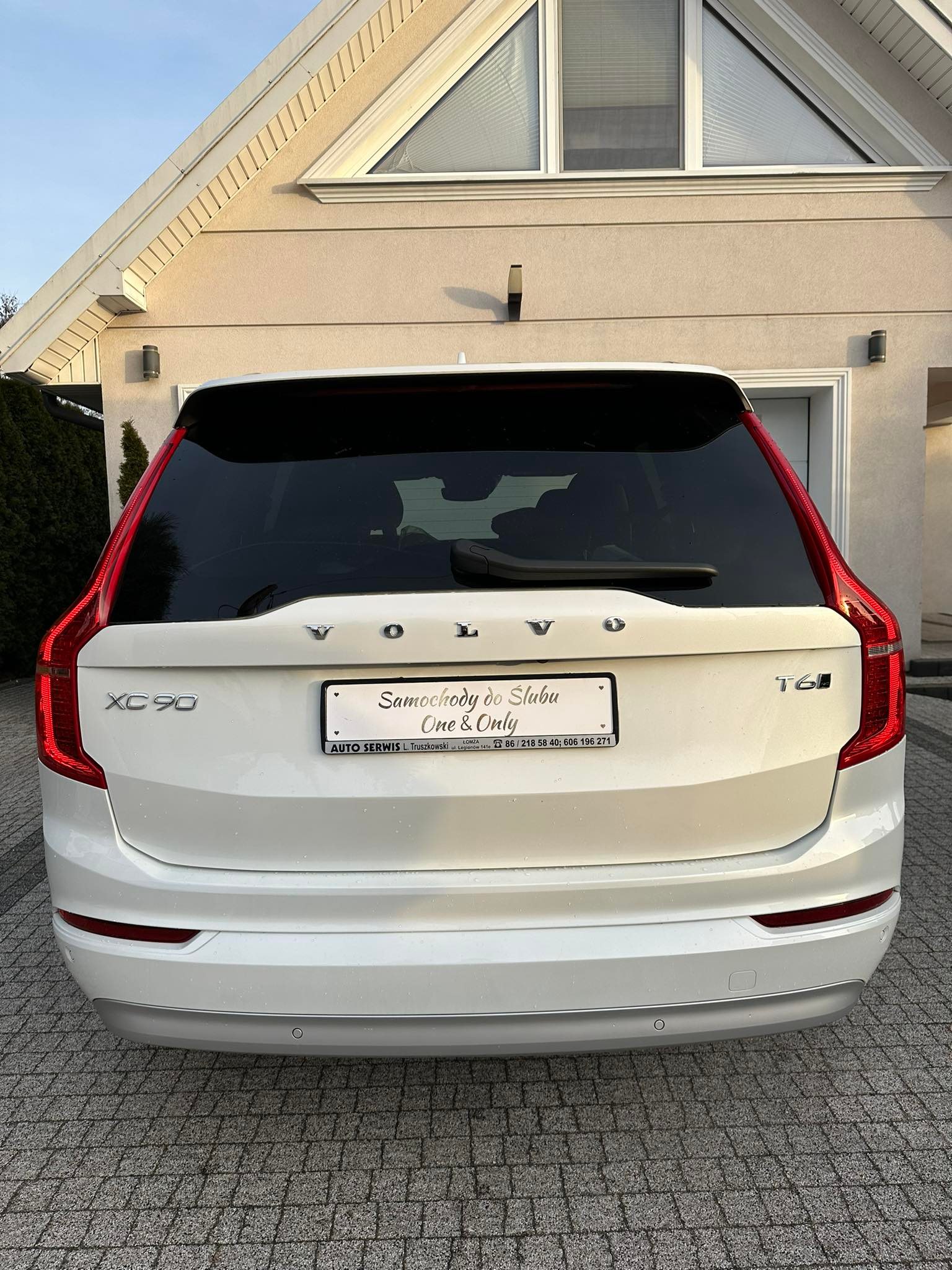 Najnowsze Volvo Xc90 T6 320km - wersja 7 osobowa !