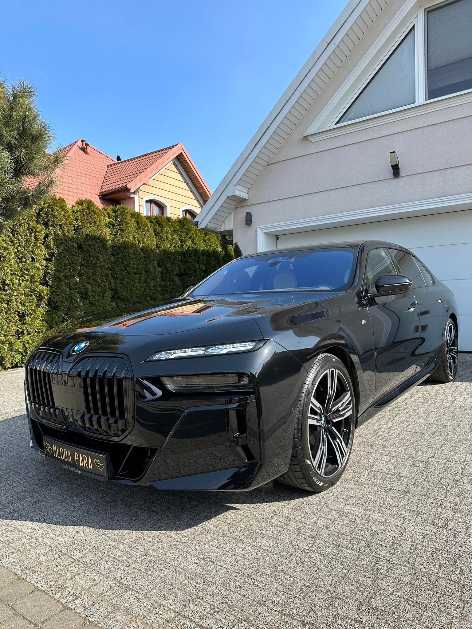 Najnowsze Bmw serii 7 G70 Long 2023 białe wnętrze !!! Możliwość prowadzenia