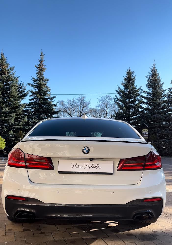 Przepiękne, białe Bmw serii 5 g30 M Pakiet ShadowLine !