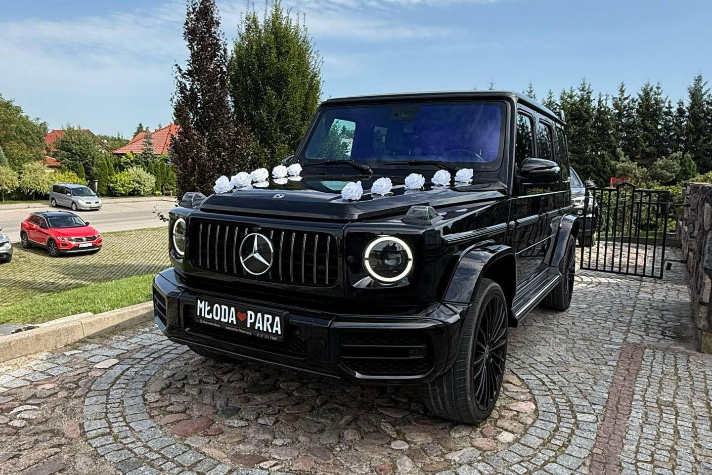 Czarna najnowsza Gelenda - G63 AMG 4.0 v8 585km - gangsterski klimat, ślubna legenda - możliwość prowadzenia !
