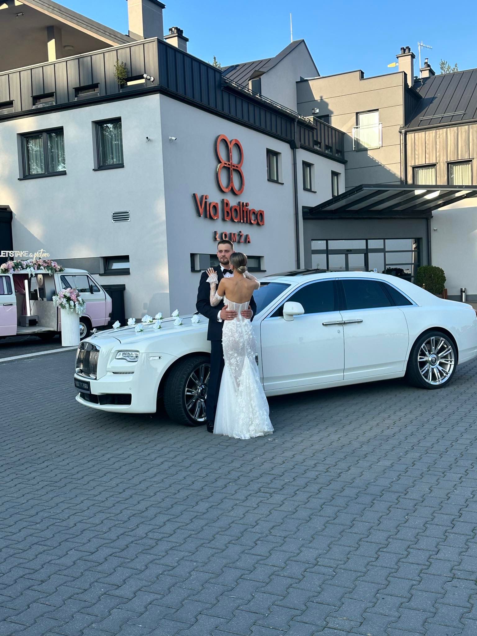 Poliftowy, obłedny, mega luksusowy, biały Rolls Royce Ghost !!