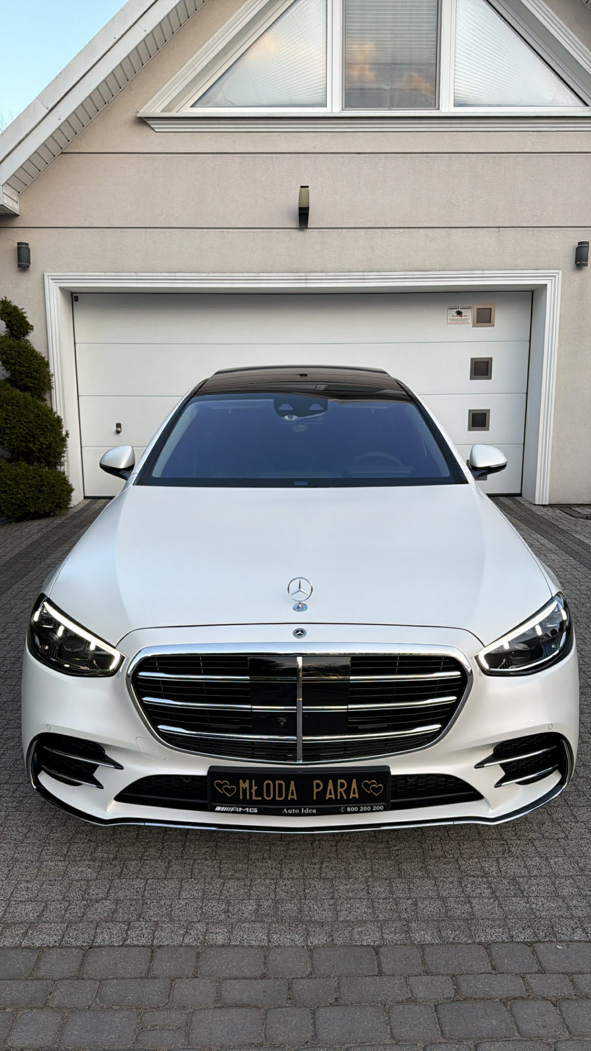Matowo-Biały Mercedes-Benz Klasy S580 W223 4.0 v8 503km – urzeczywistnienie luksusu z v8 ! Możliwość prowadzenia !
