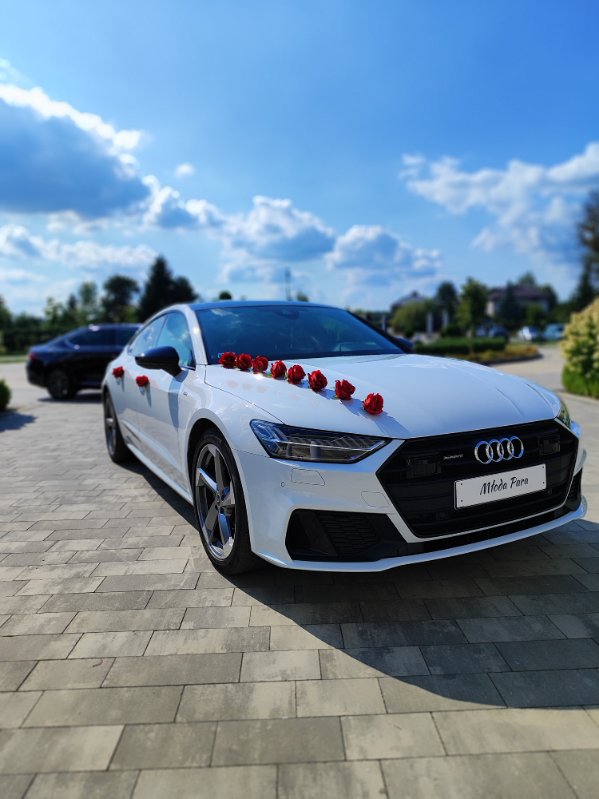 Białe Audi A7 C8 Sportback