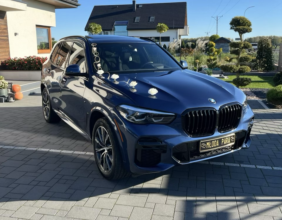 Granatowe Bmw X5 G05 M-Pakiet