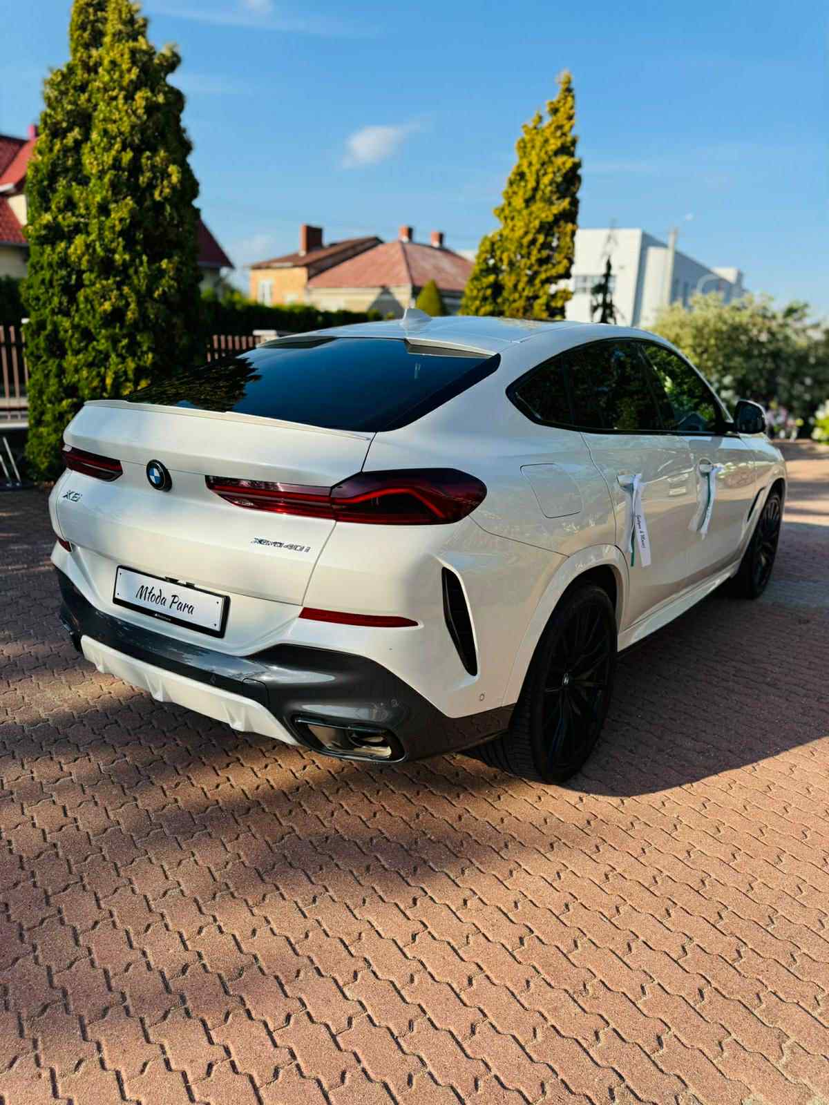 Białe, zjawiskowe Bmw X6 G06