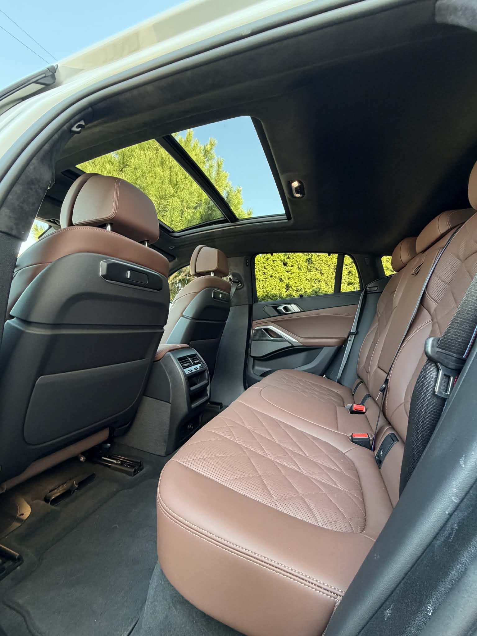 Najnowsze, poliftowe Bmw X6 G06 M-Pakiet - możliwość prowadzenia !