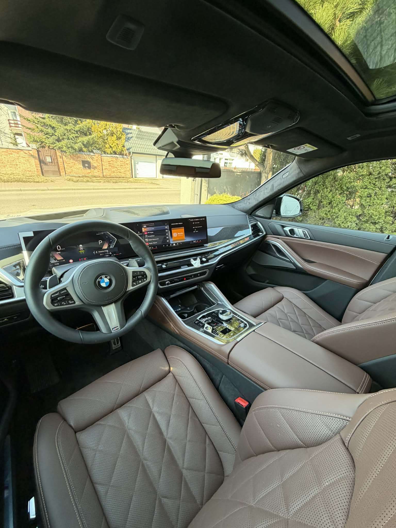 Najnowsze, poliftowe Bmw X6 G06 M-Pakiet - możliwość prowadzenia !