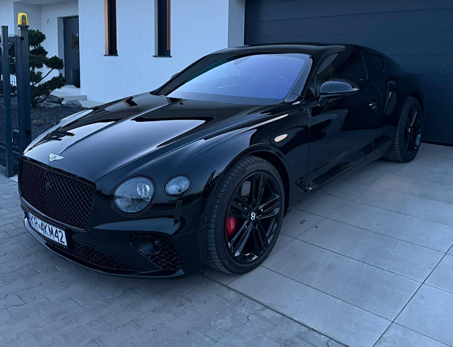Czarny Bentley Continental GT 6.0 W12 - sam prowadzisz !