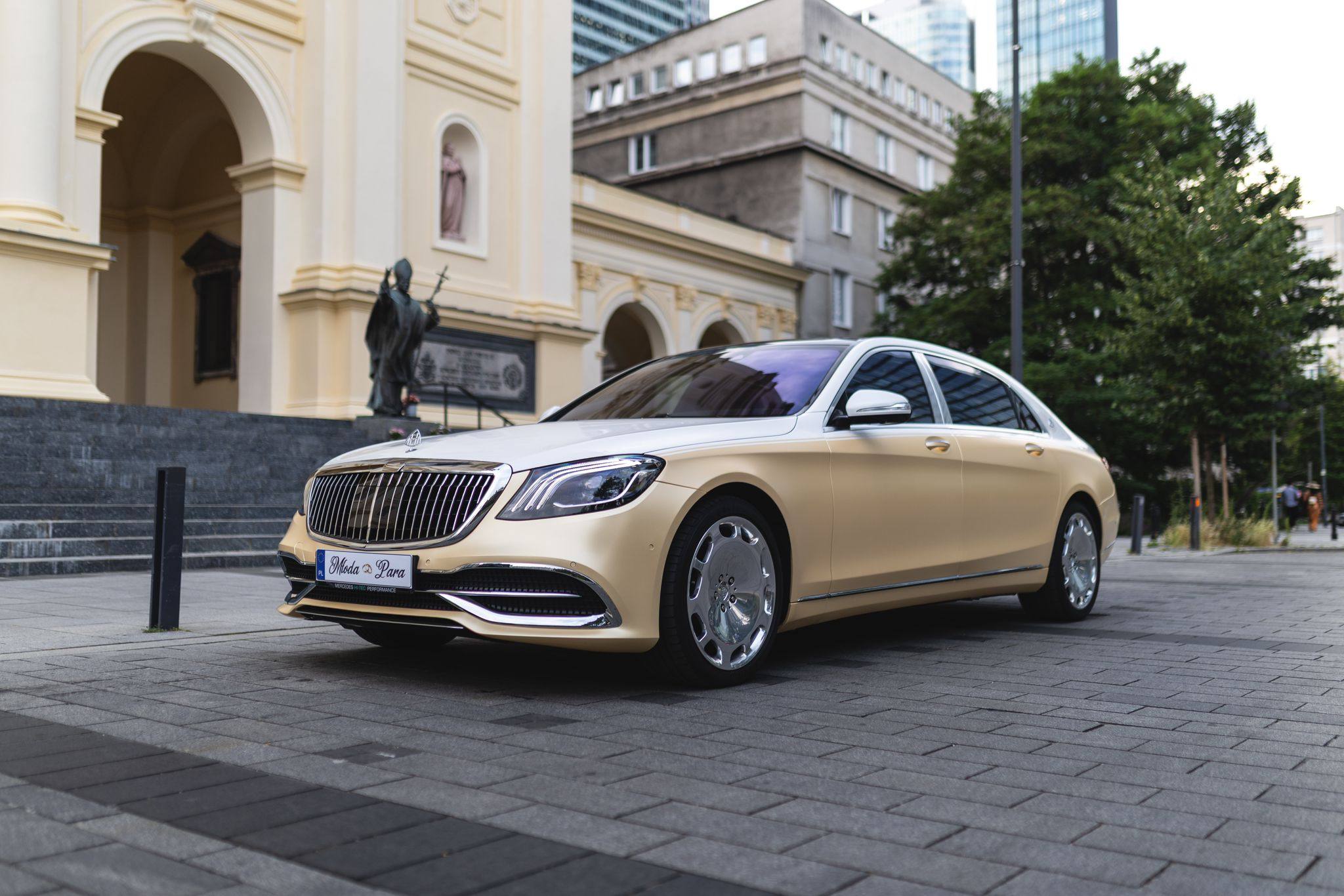 Zjawiskowy Maybach S560 - dwukolorowy ! Biało-złoty - Dla Indywidualistów !