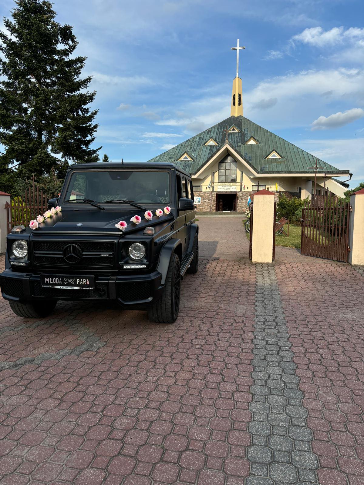 Czarny matowy GANGSTERSKI Mercedes G63 AMG - mozliwosc prowadzenia