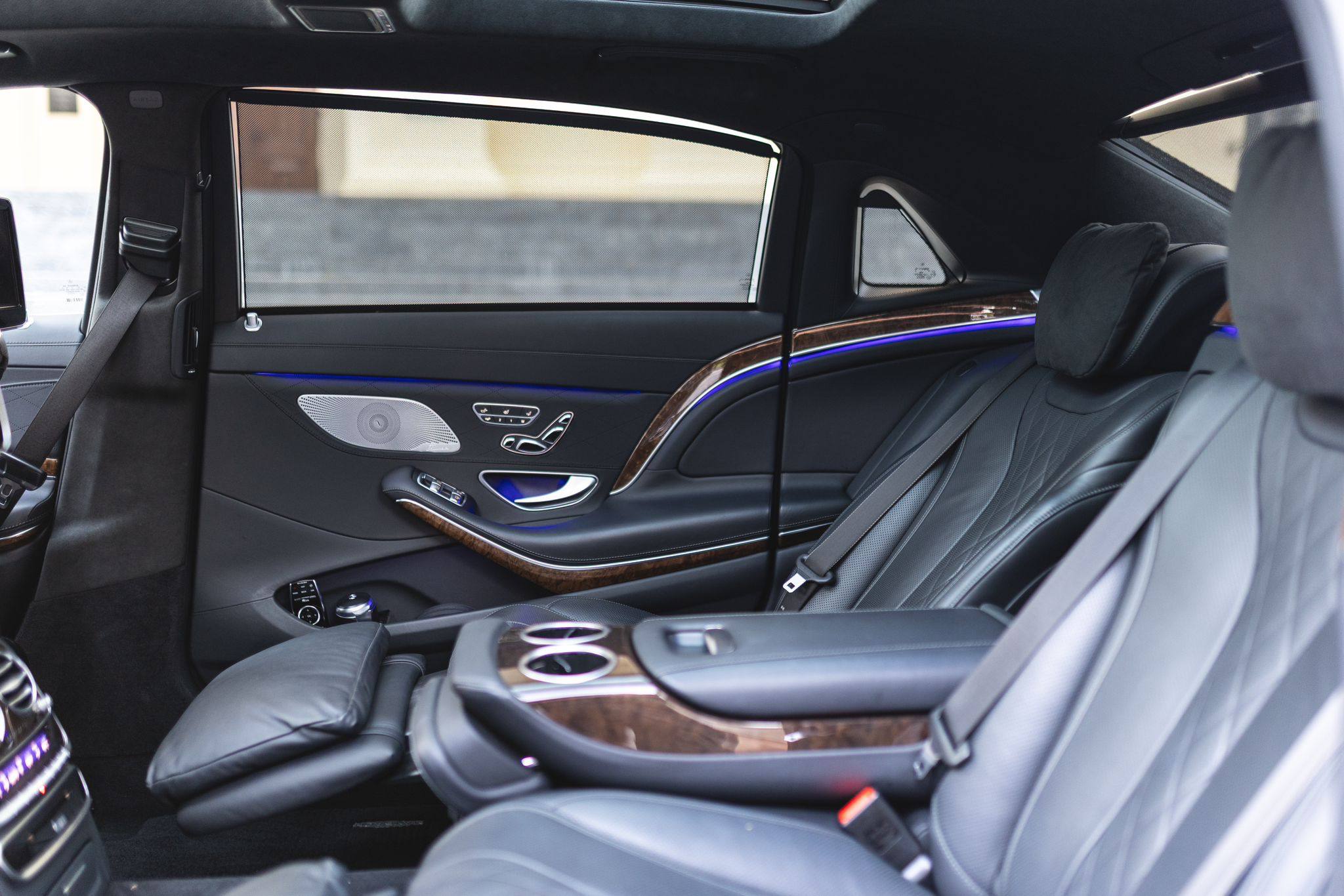 Zjawiskowy Maybach S560 - dwukolorowy ! Biało-złoty - Dla Indywidualistów !