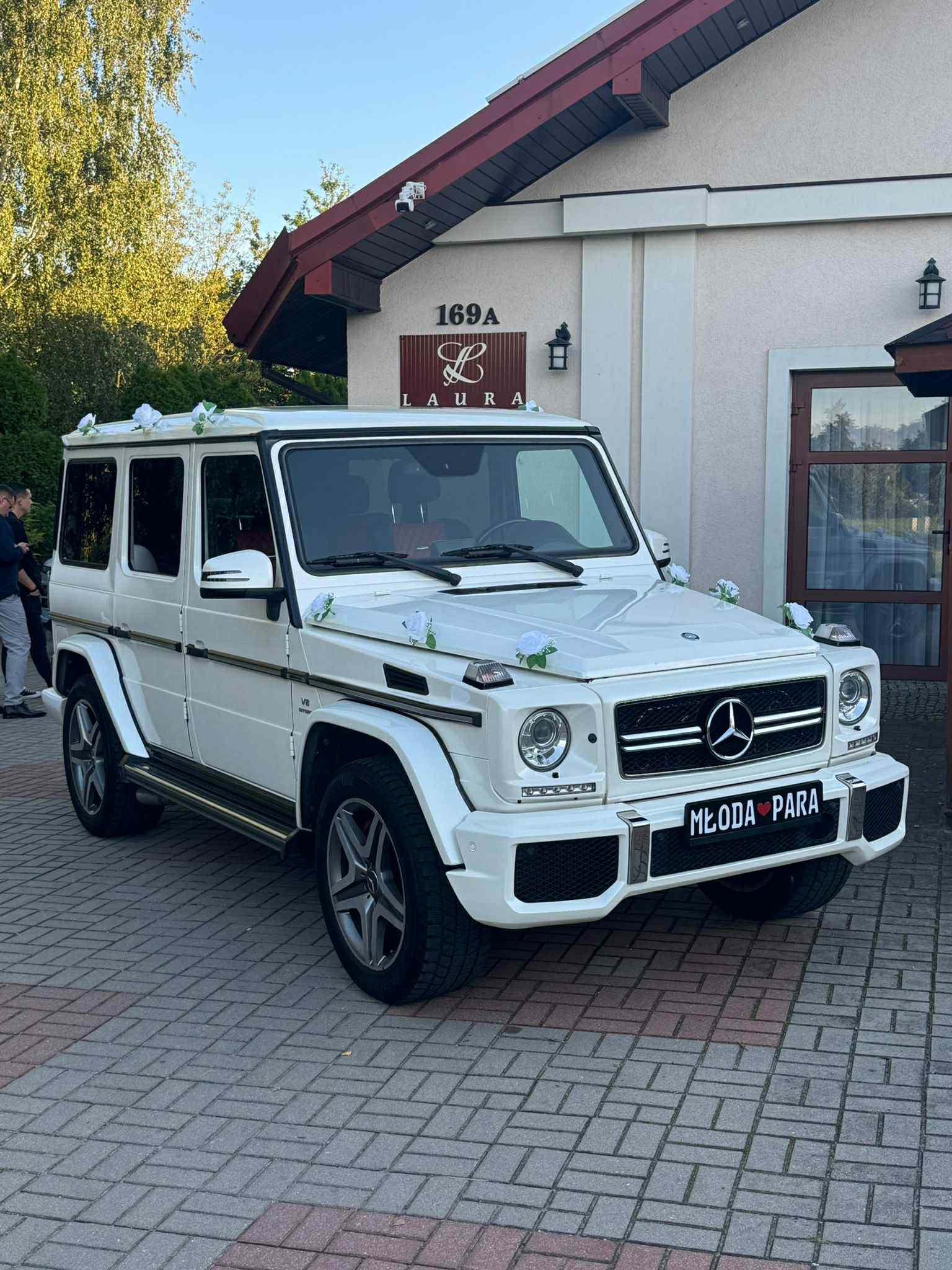 Biały Mercedes G63 AMG