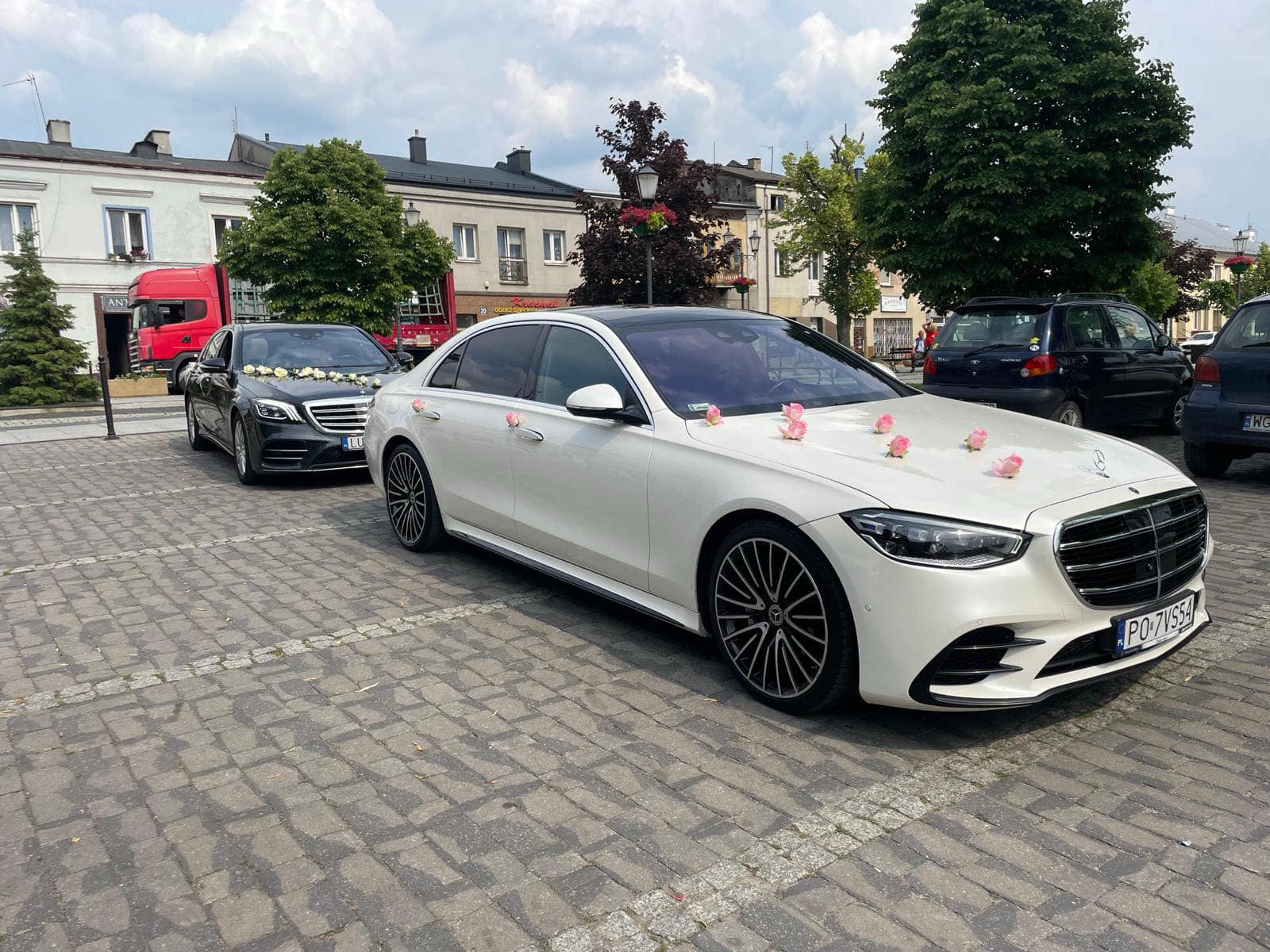 Najnowszy Mercedes klasy S 580 Long v8 w223