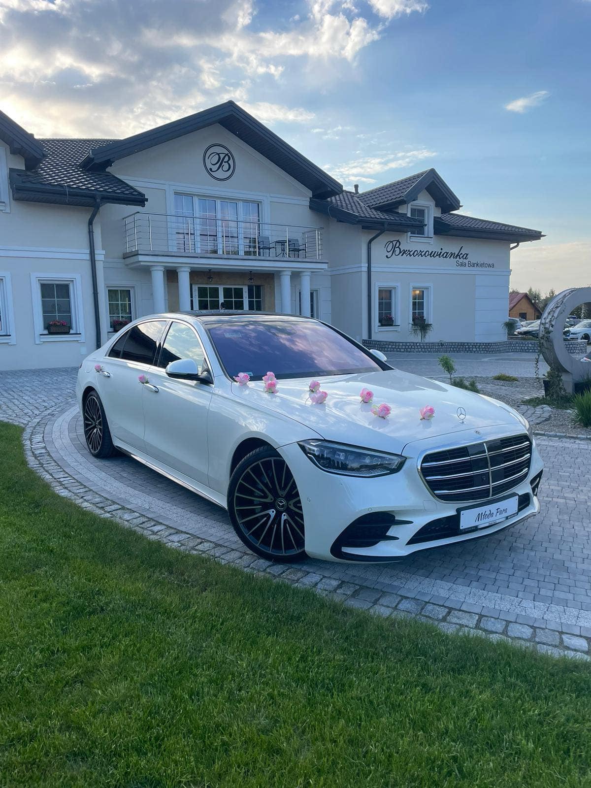 Najnowszy Mercedes klasy S 580 Long v8 w223