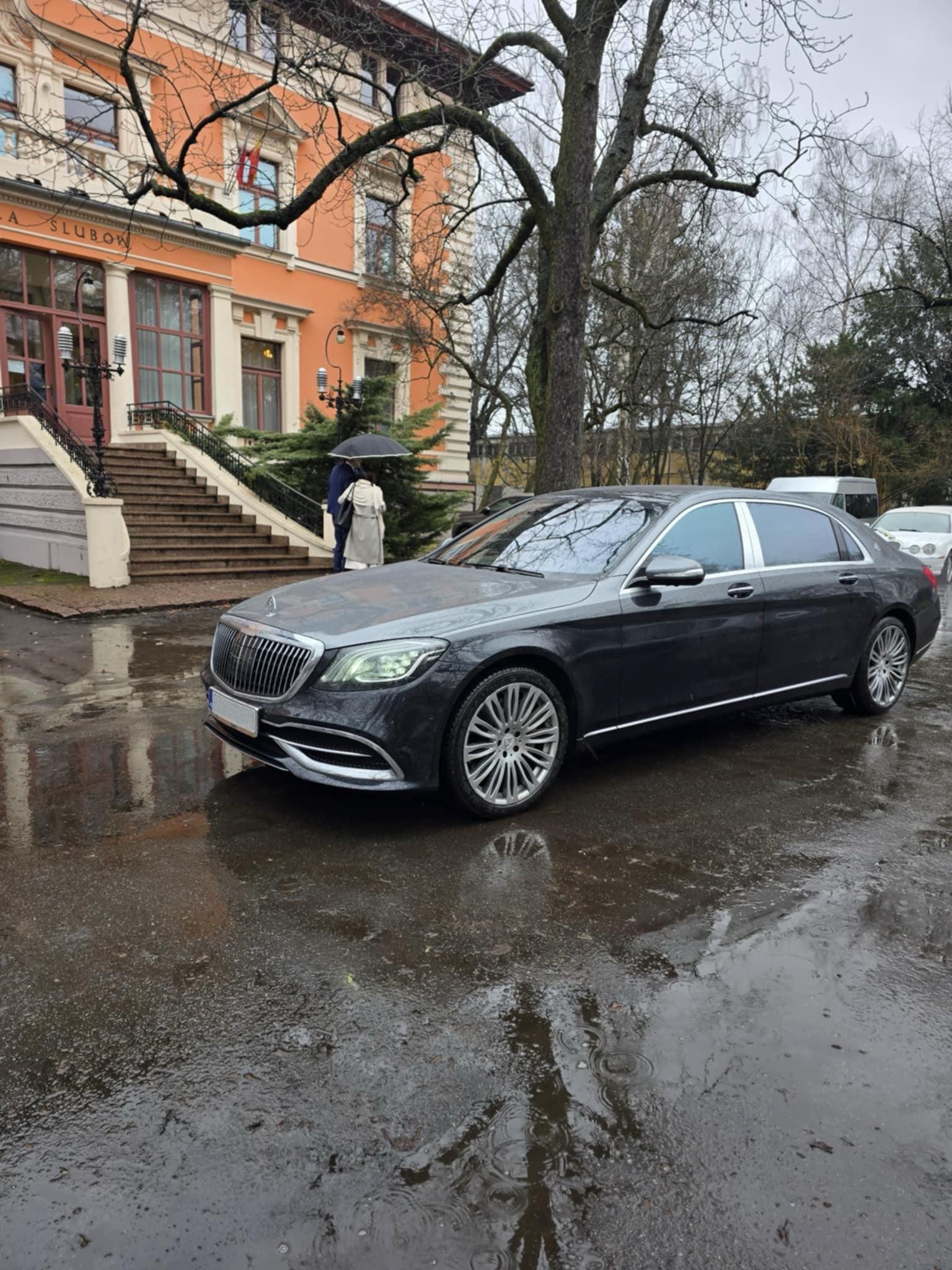Mercedes S560 Maybach - ekstrawagancja w maksymalnym wymiarze !