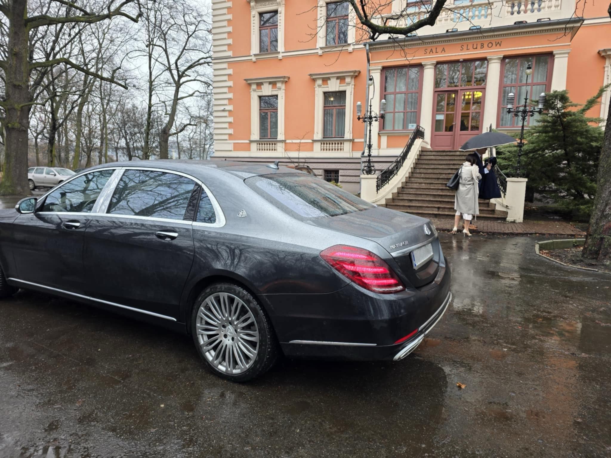 Mercedes S560 Maybach - ekstrawagancja w maksymalnym wymiarze !