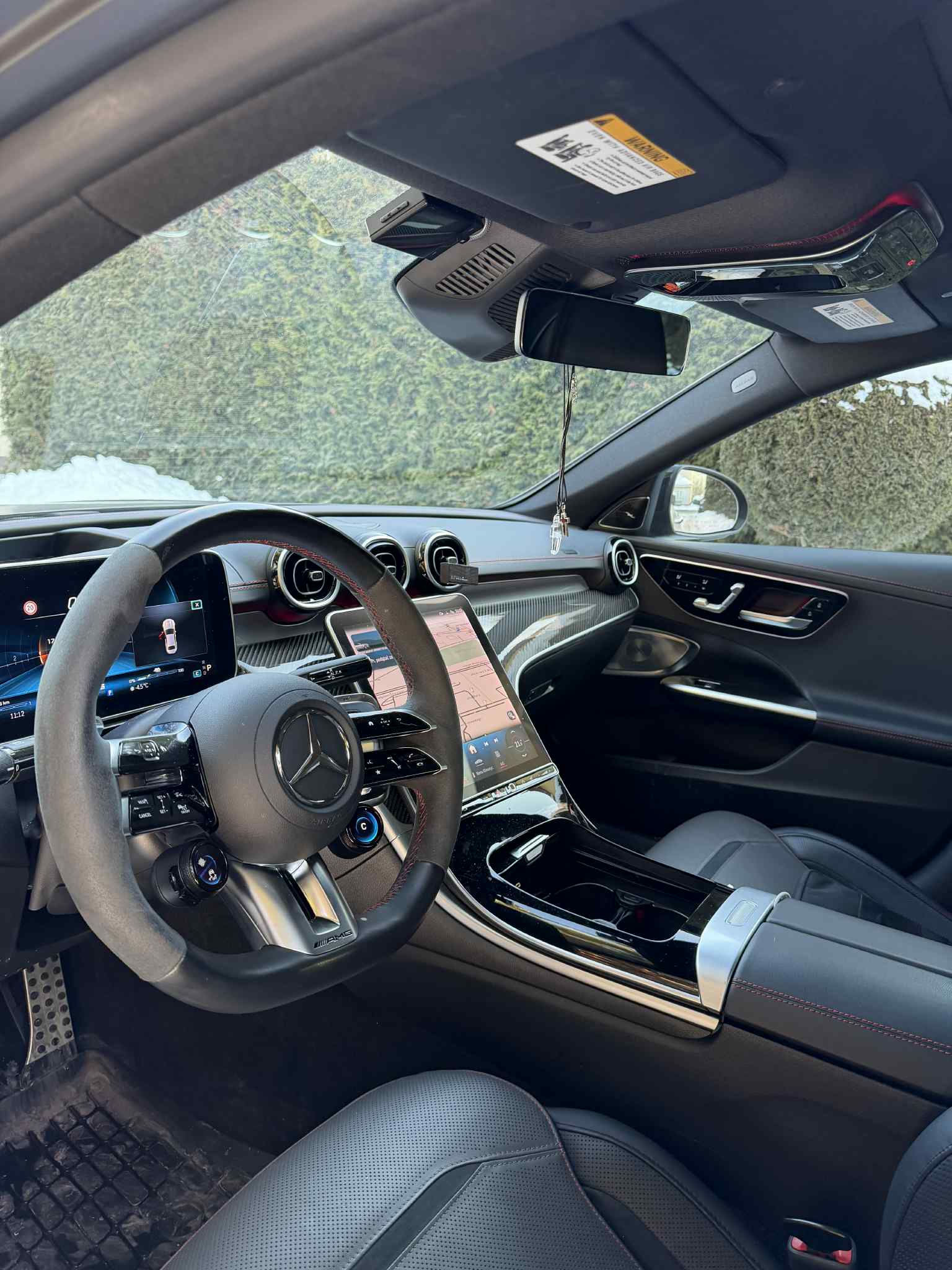 Czarny-matowy Mercedes C 63 S E-Performance – 680 KM Emocji na Twój Ślub / możliwość prowadzenia