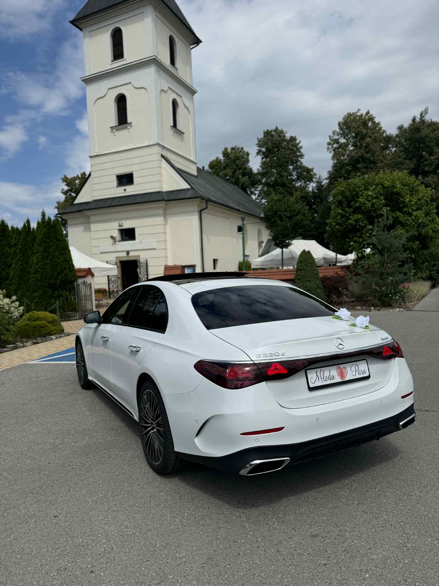 Najnowszy Mercedes klasy E w214 w pakiecie Amg