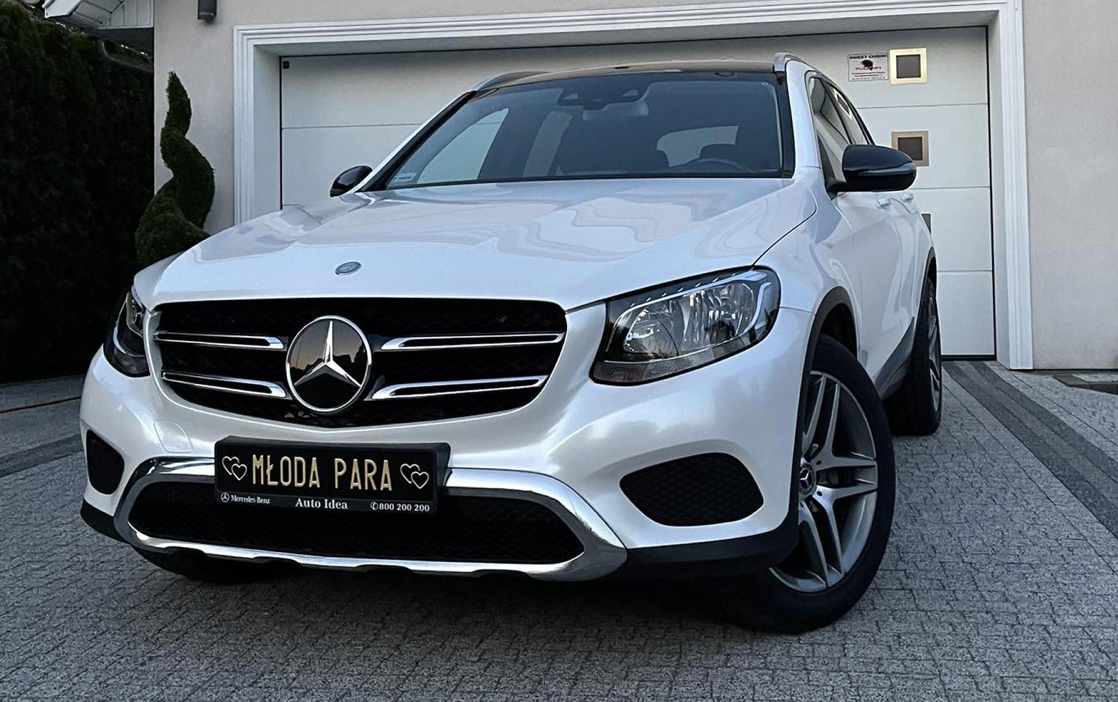 Przepiękny, perłowo-biały Mercedes GLC SUV - mozliwość prowadzenia !
