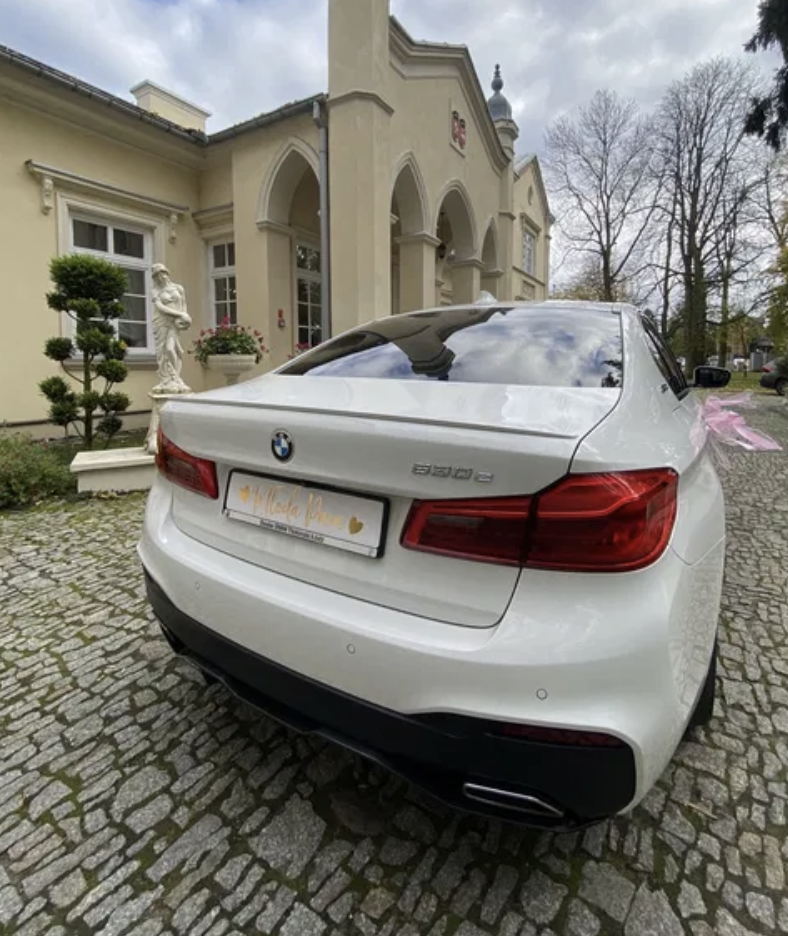 Białe Bmw 5 g30 M Pakiet